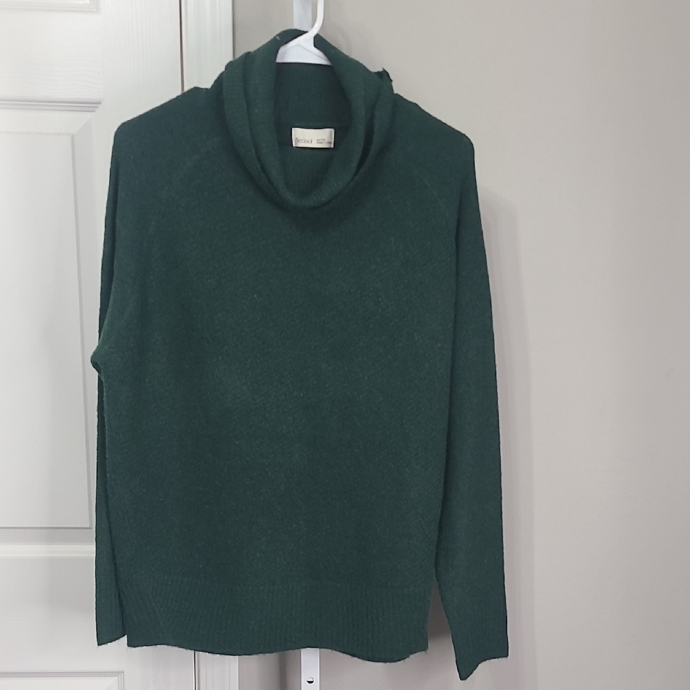 Becool‎ Green Cowl Neck Sweater Size S/M Woman